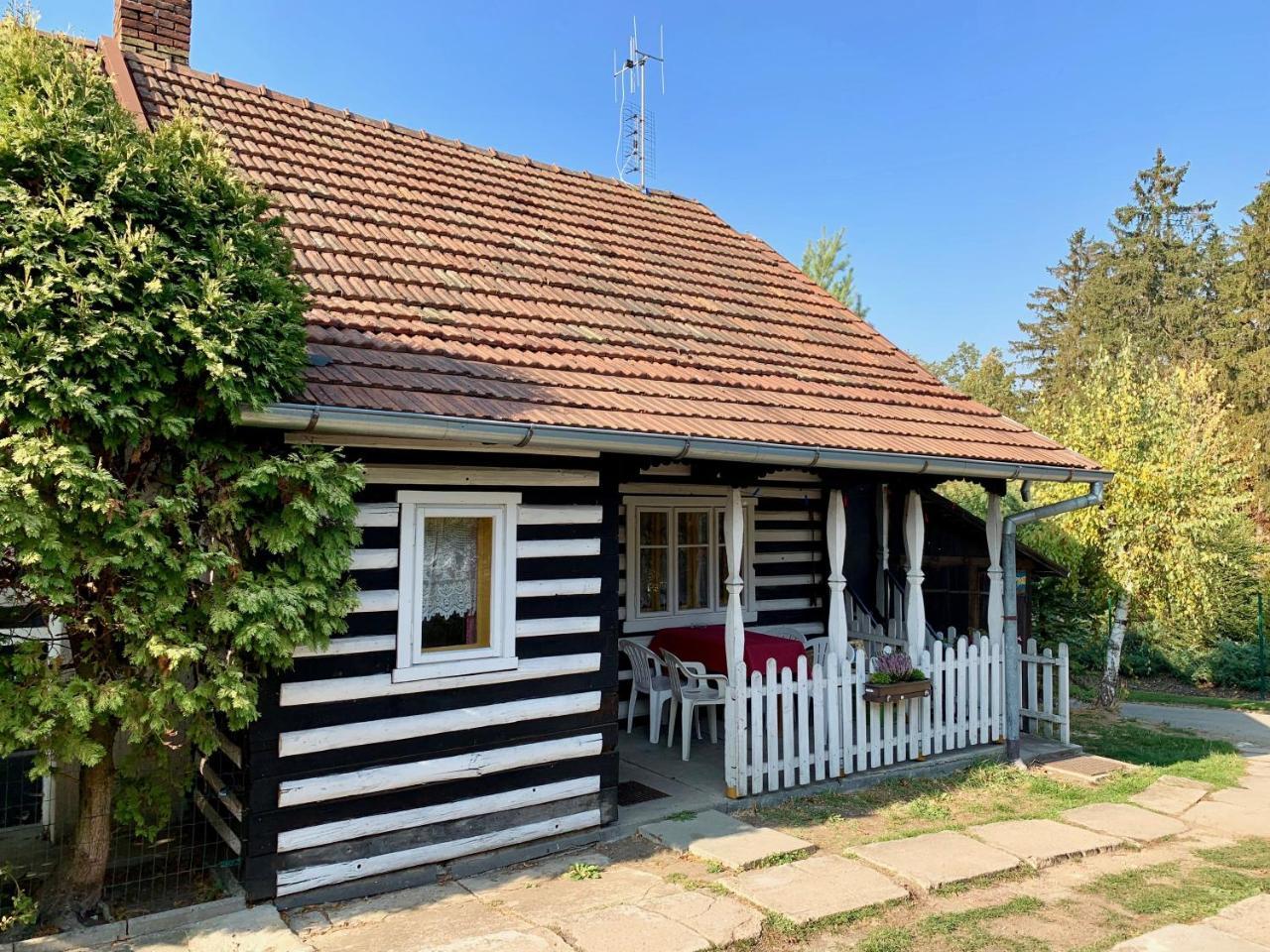 Chaloupka v Českém Ráji Blata Exterior foto